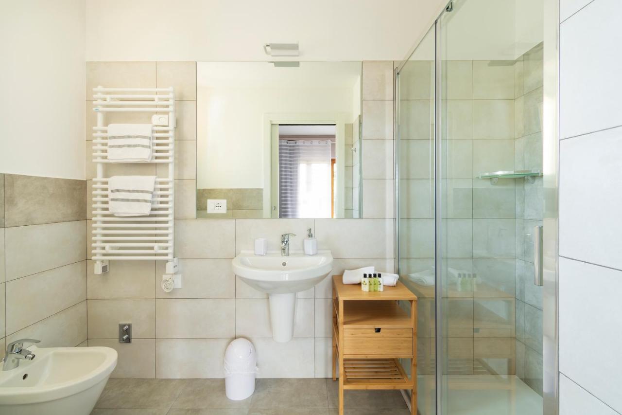 Il Melograno Hotell Peschiera del Garda Exteriör bild