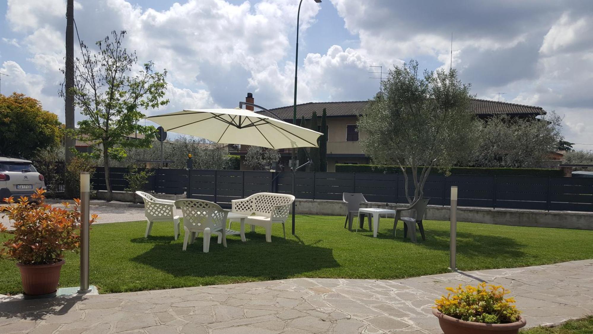 Il Melograno Hotell Peschiera del Garda Exteriör bild